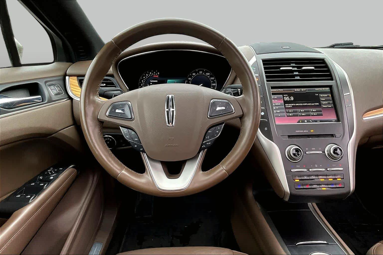 Used 2015 Lincoln MKC FWD w/ Equipment Group 102A Reserve image 6