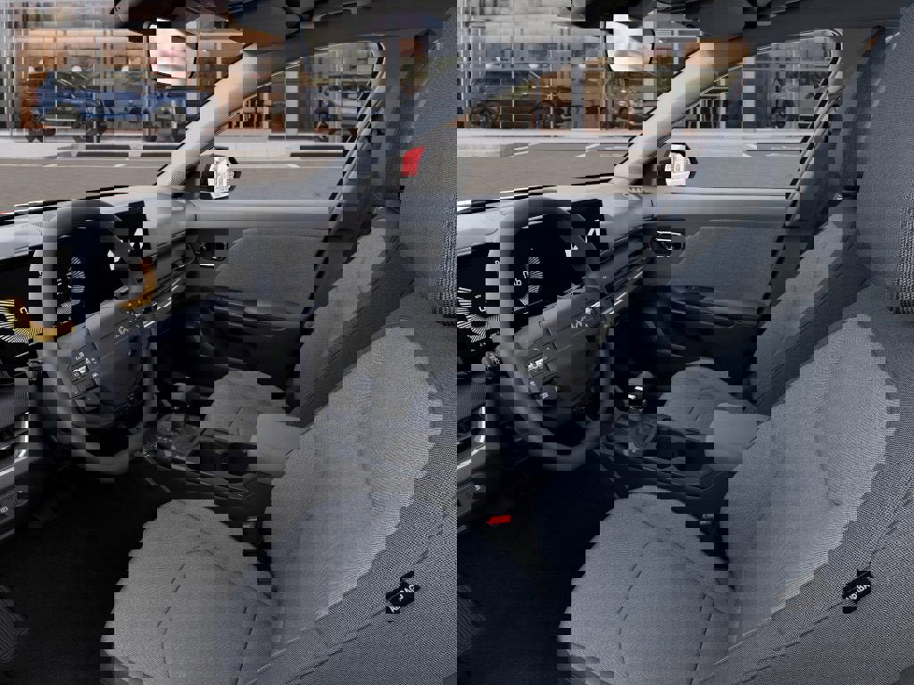 New 2025 Kia K4 LXS image 17