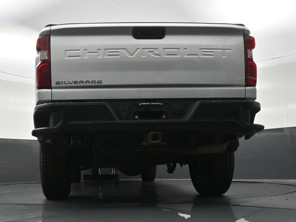 Used 2022 Chevrolet Silverado 2500 Custom w/ Custom Convenience Package AWD/4WD image 26