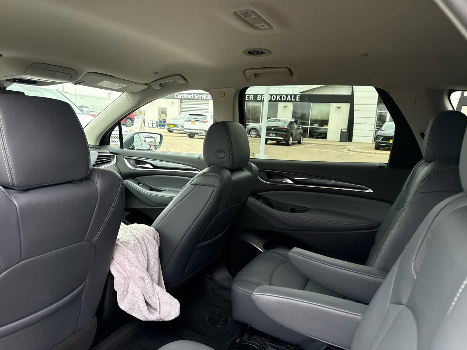 Used 2020 Buick Enclave Essence w/ Trailering Package, 5000 lbs. image 7