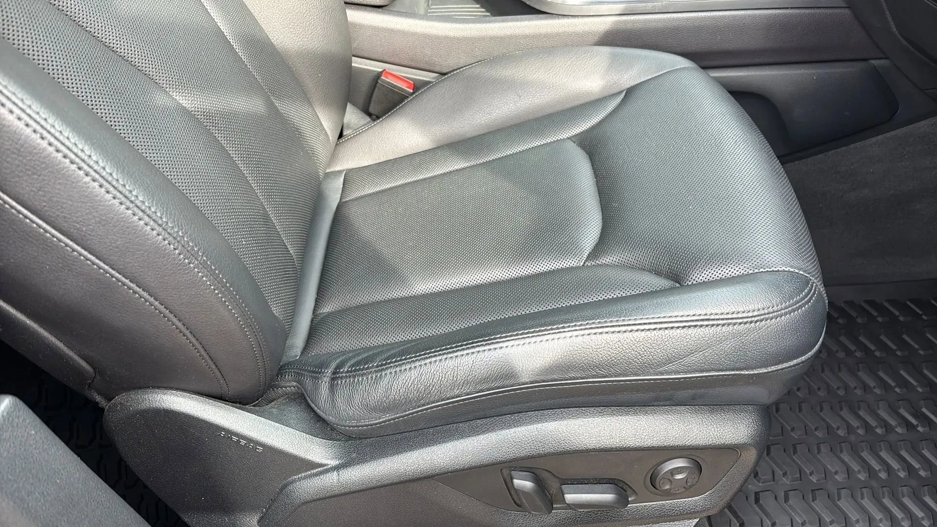 Used 2019 Audi Q7 3.0T Premium Plus image 23