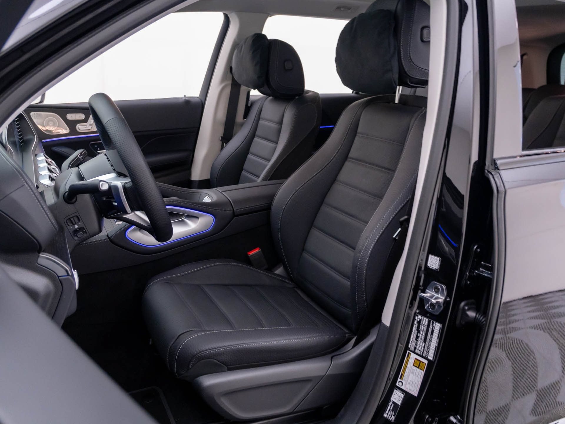 New 2026 Mercedes-Benz GLS 450 4MATIC image 18