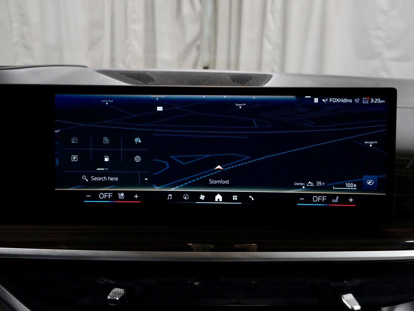 Certified 2024 BMW X7 xDrive40i w/ Executive Package image 23