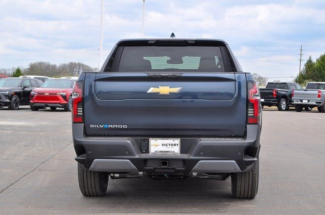 New 2025 Chevrolet Silverado EV LT AWD/4WD image 4