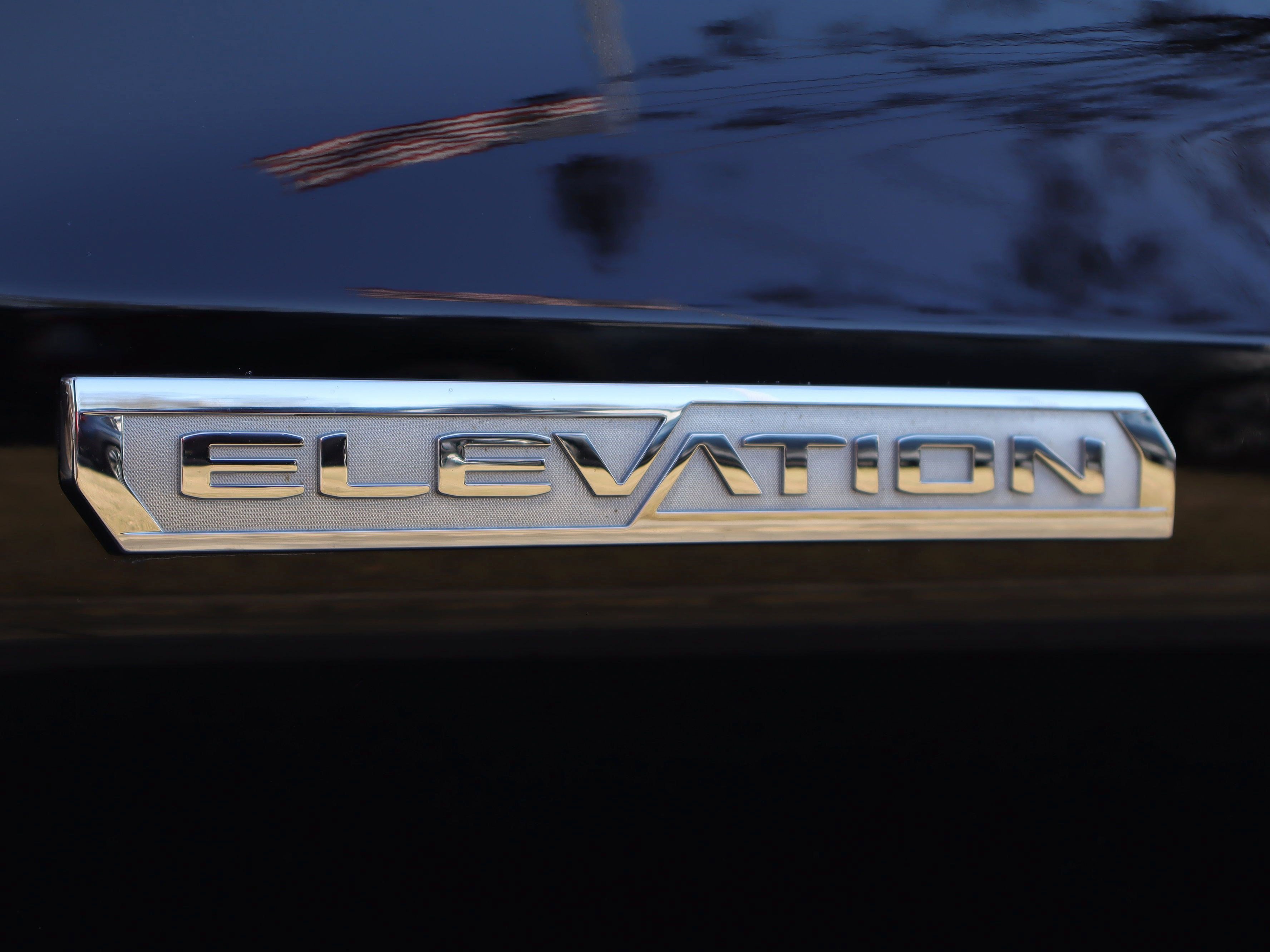 Used 2025 GMC Sierra 1500 Elevation w/ Elevation Premium Package image 31