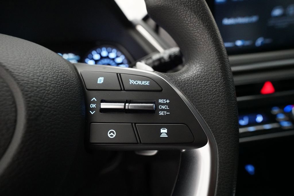 Used 2023 Hyundai Sonata Blue image 18