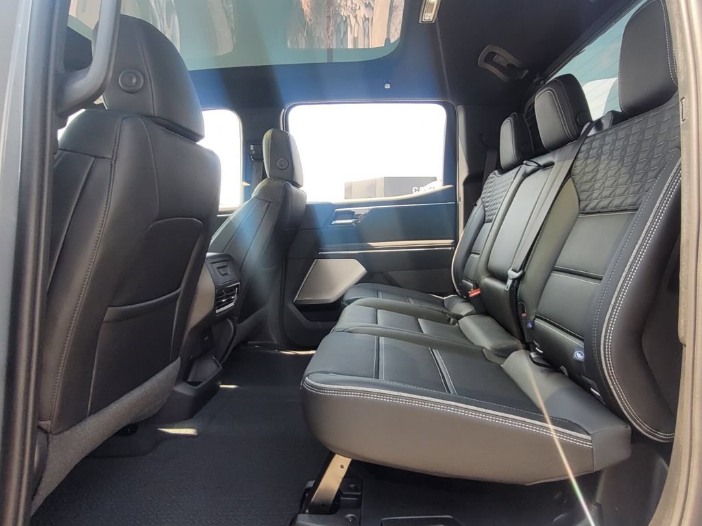 New 2024 GMC Sierra EV Denali AWD/4WD image 6
