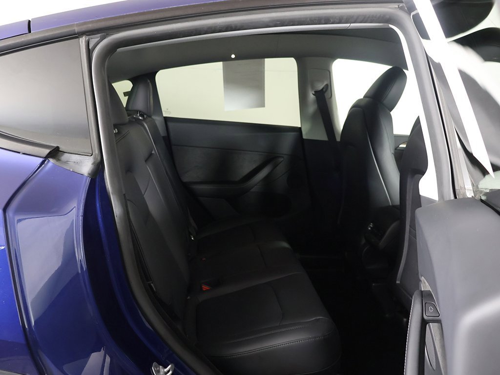 Used 2023 Tesla Model Y Long Range image 26