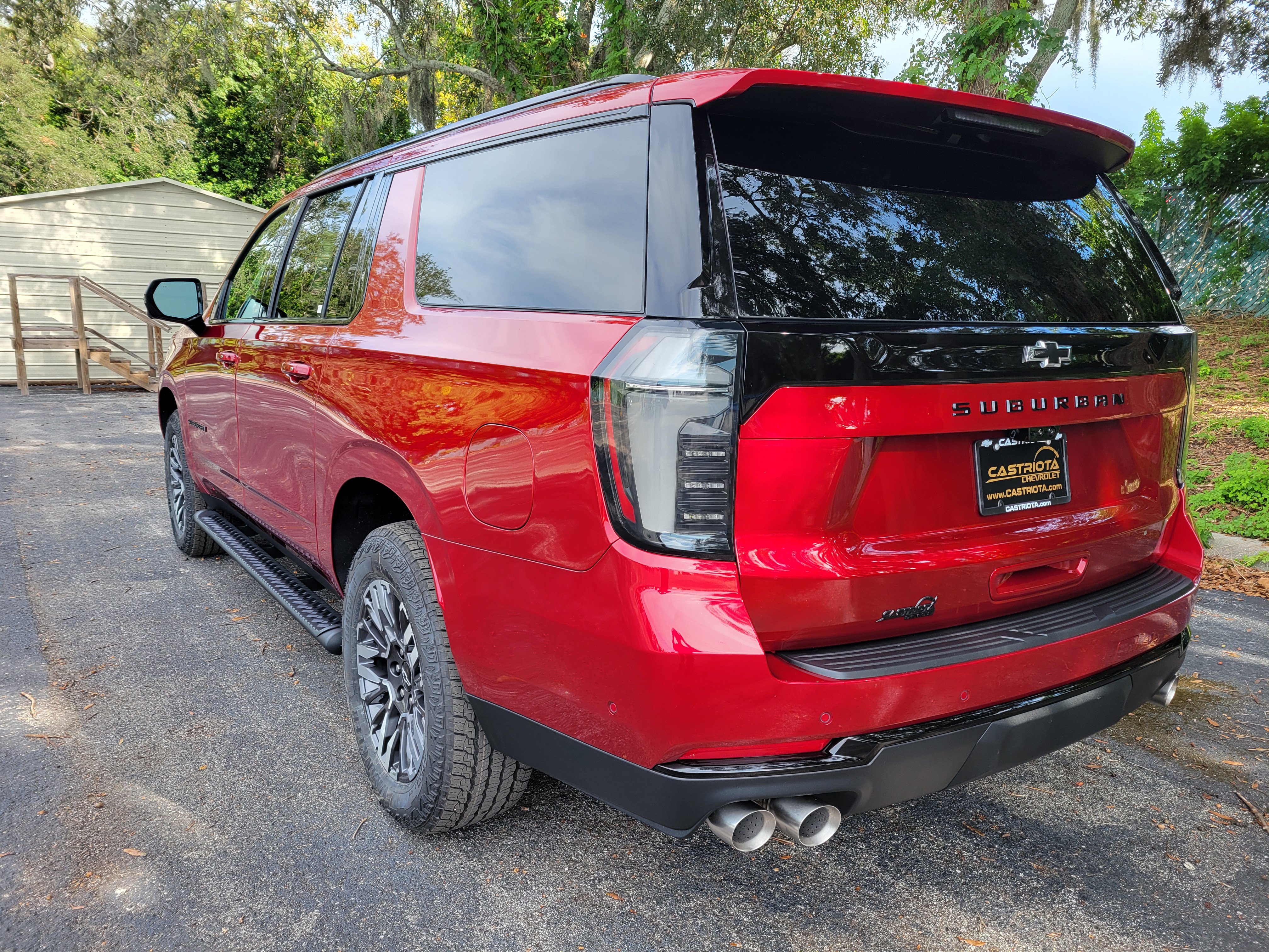 New 2026 Chevrolet Suburban Z71 w/ Z71 Off-Road Package AWD/4WD image 11