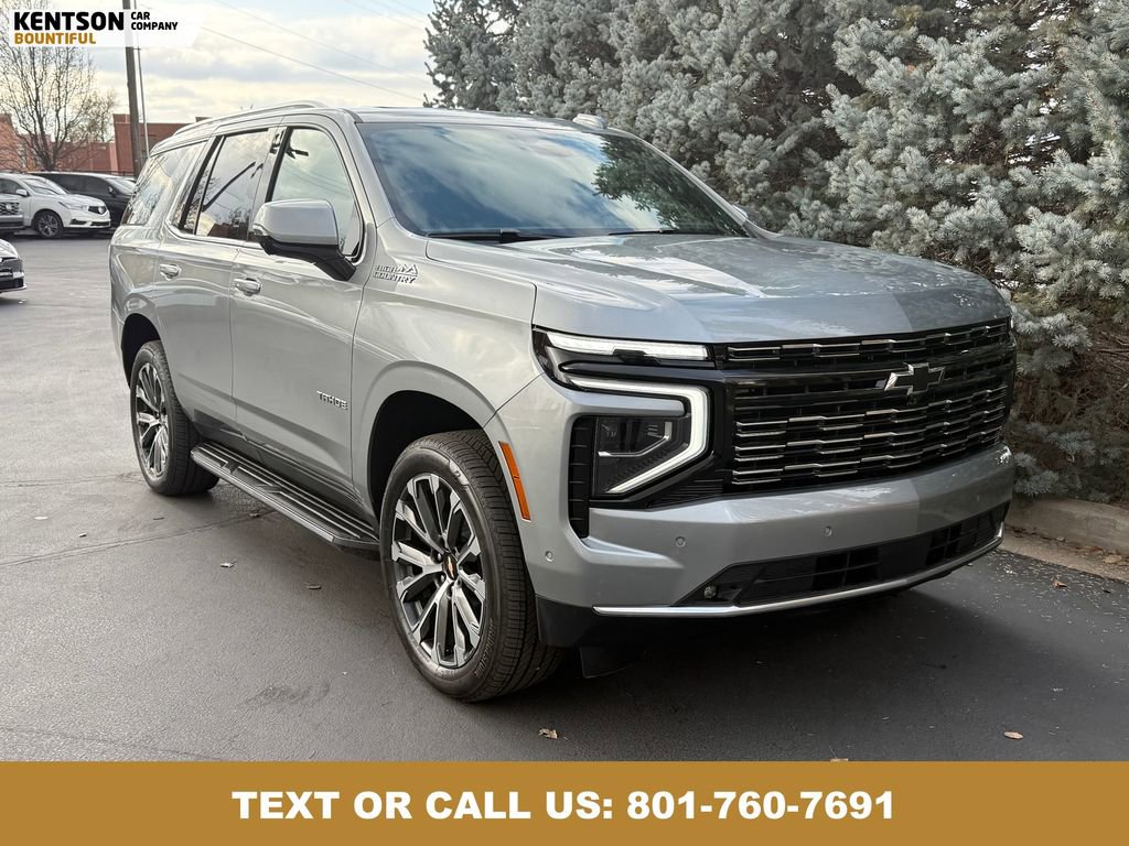 Used 2025 Chevrolet Tahoe High Country image 13