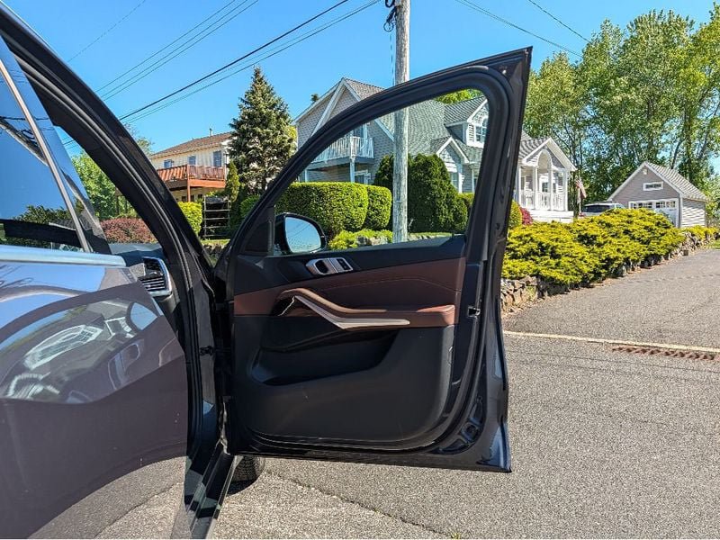 Used 2019 BMW X5 xDrive40i AWD/4WD image 13