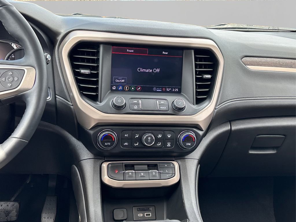 Used 2023 GMC Acadia Denali w/ Denali Technology Package image 21