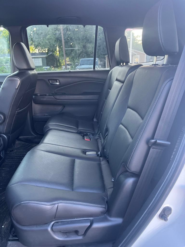 Used 2020 Honda Passport EX-L image 17