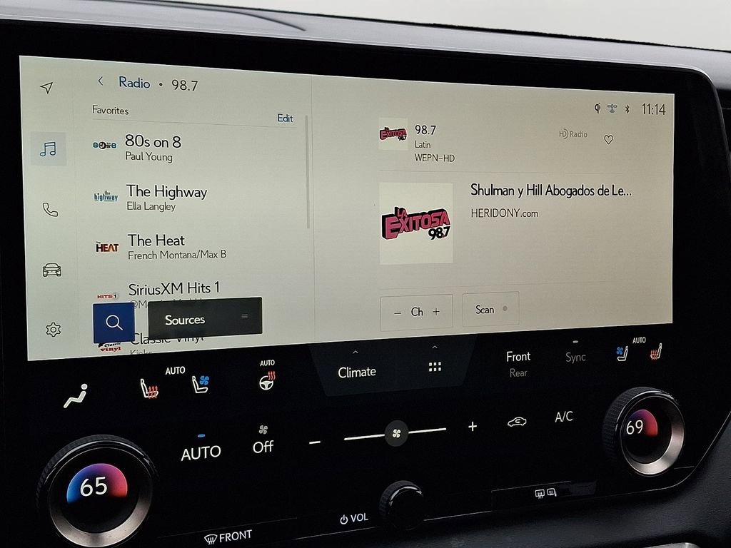 Used 2025 Lexus RX 350 Premium w/ Convenience Package image 18