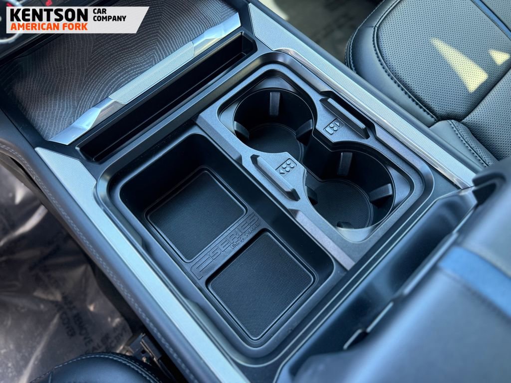 Used 2025 Ford F250 Platinum w/ Tremor Off-Road Package AWD/4WD image 28