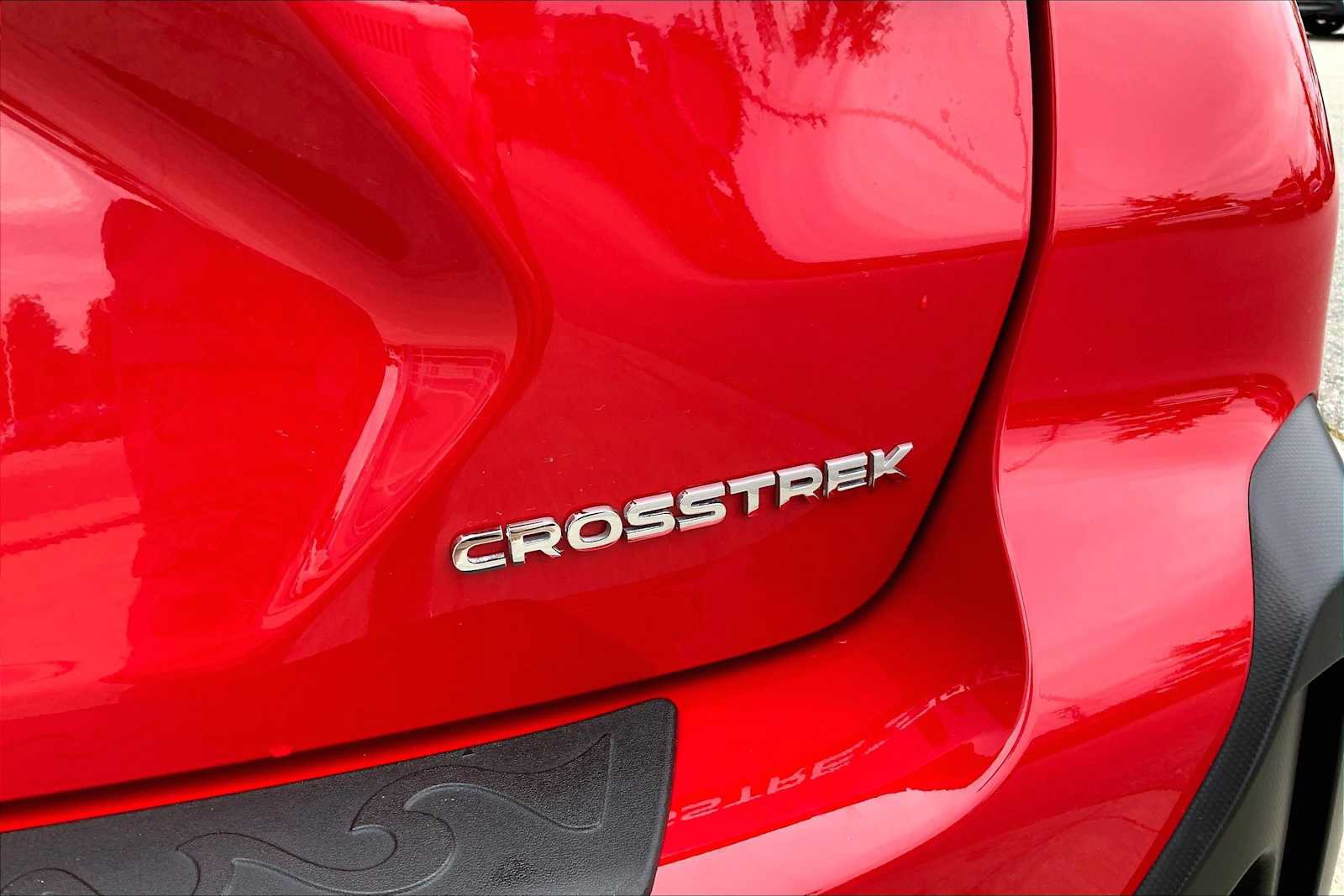 Used 2024 Subaru Crosstrek 2.0i Premium AWD/4WD image 9