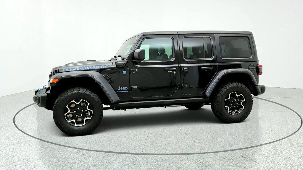 Used 2023 Jeep Wrangler Unlimited Rubicon 4xe w/ Steel Bumper Group AWD/4WD image 8
