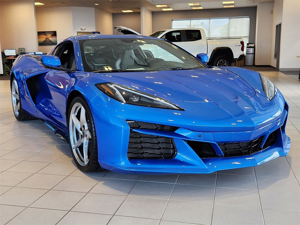 Used 2025 Chevrolet Corvette E-Ray image 6