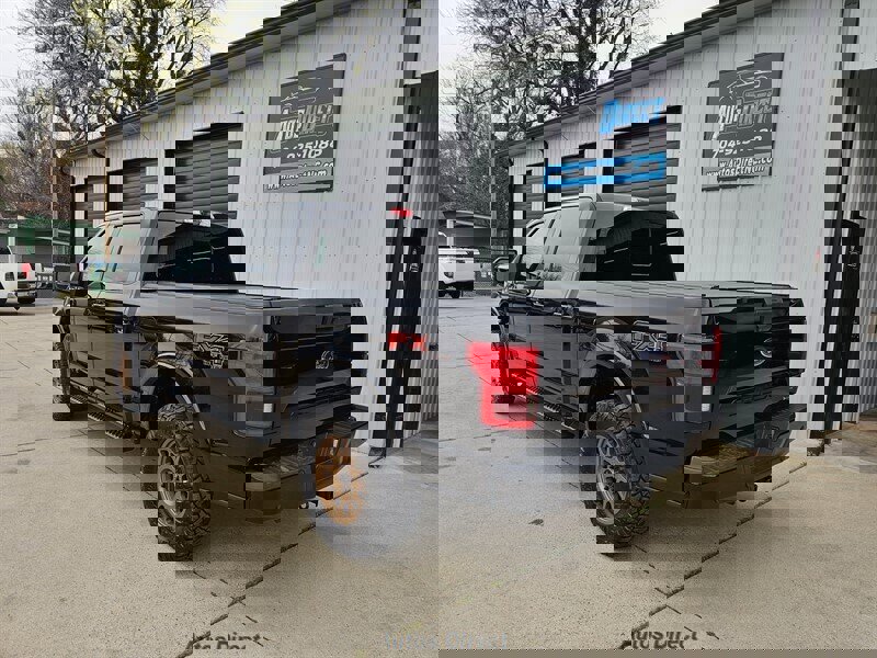 Used 2019 Ford F150 XLT w/ Equipment Group 302A Luxury image 8