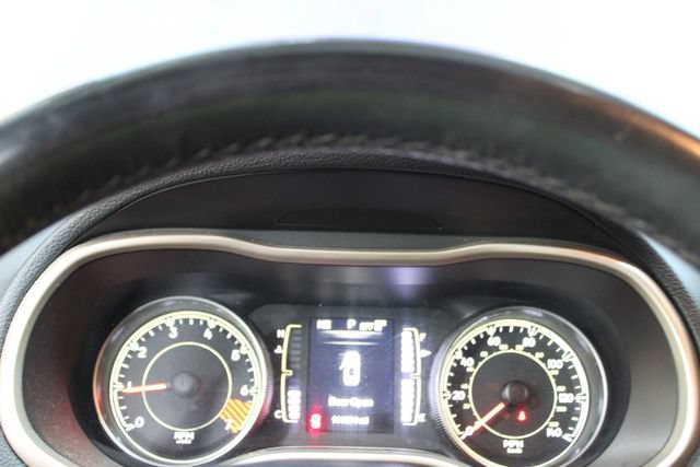 Used 2014 Jeep Cherokee Latitude FWD image 18