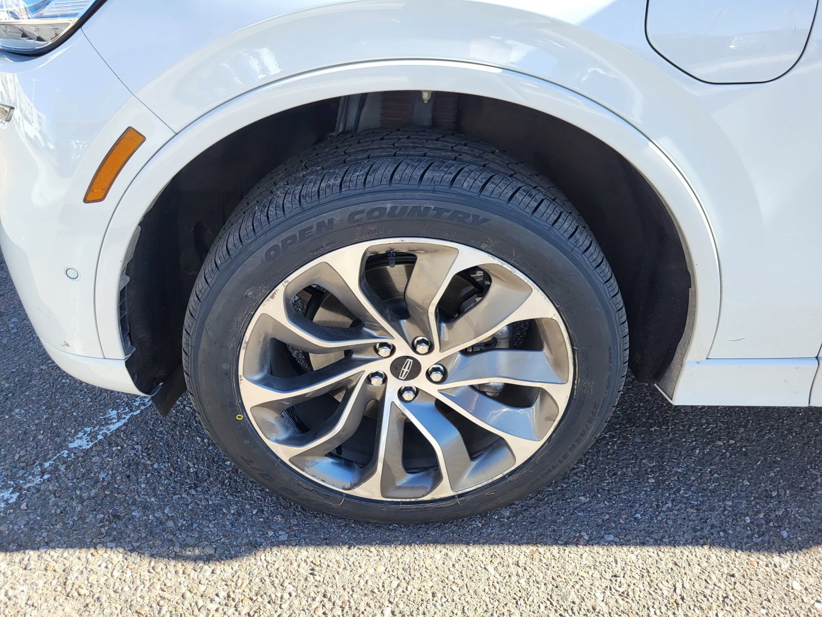 Used 2020 Lincoln Aviator Grand Touring w/ Equipment Group 302A image 23