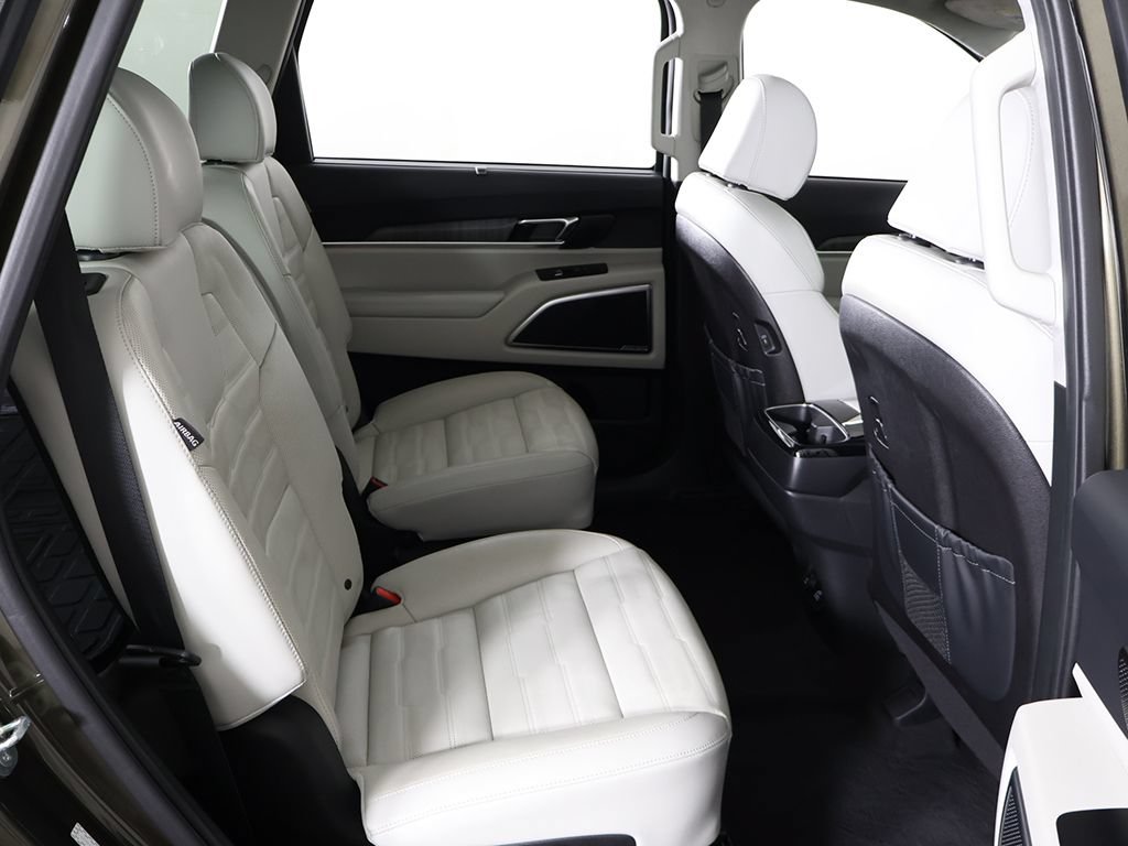 Used 2024 Kia Telluride SX Prestige AWD/4WD image 43