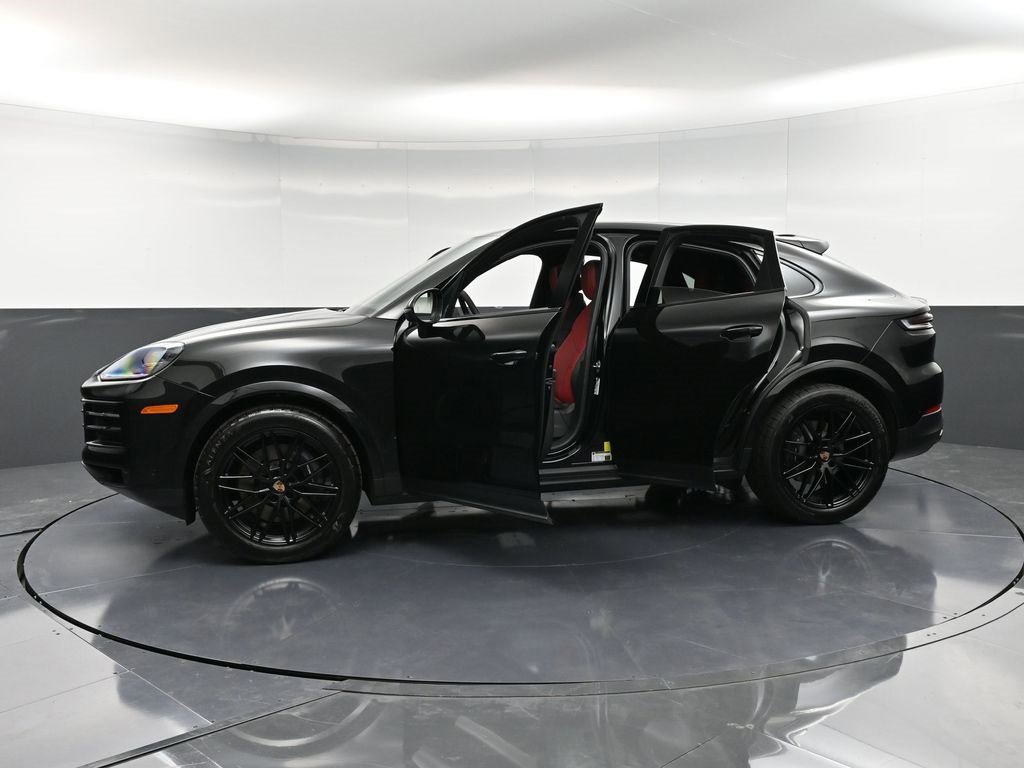 New 2026 Porsche Cayenne Coupe image 37