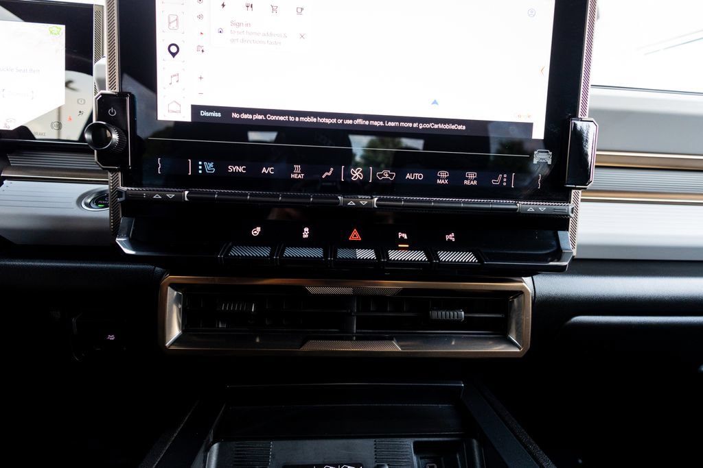 Used 2025 GMC Hummer EV 3X AWD/4WD image 36