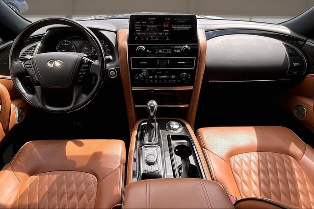 Used 2024 INFINITI QX80 Sensory AWD/4WD image 15