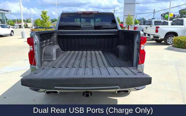 Used 2024 Chevrolet Silverado 1500 High Country w/ Technology Package image 12