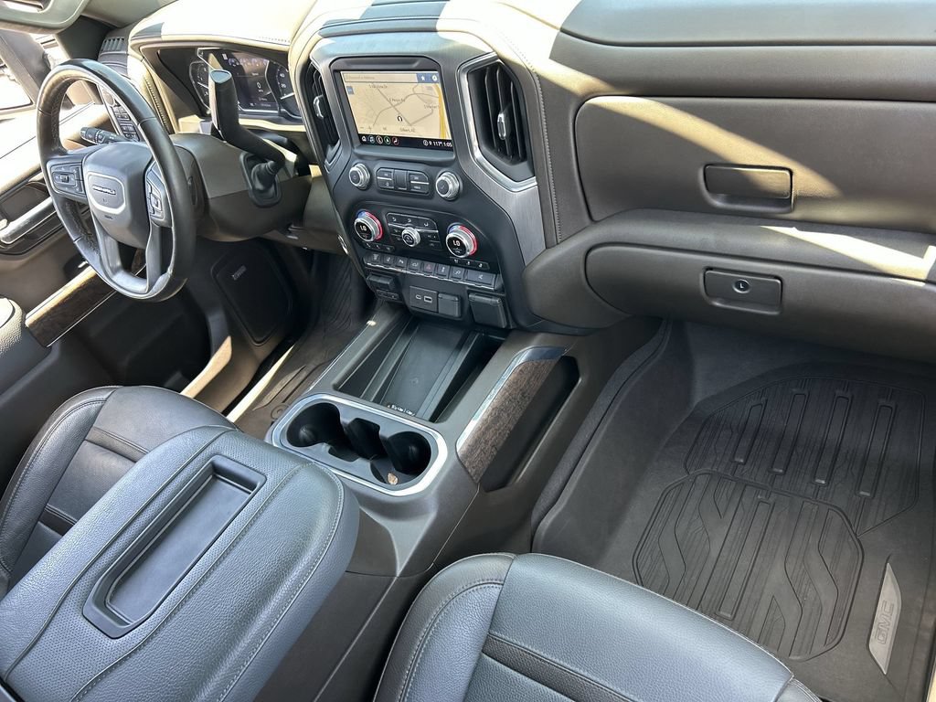 Used 2022 GMC Sierra 3500 Denali AWD/4WD image 29