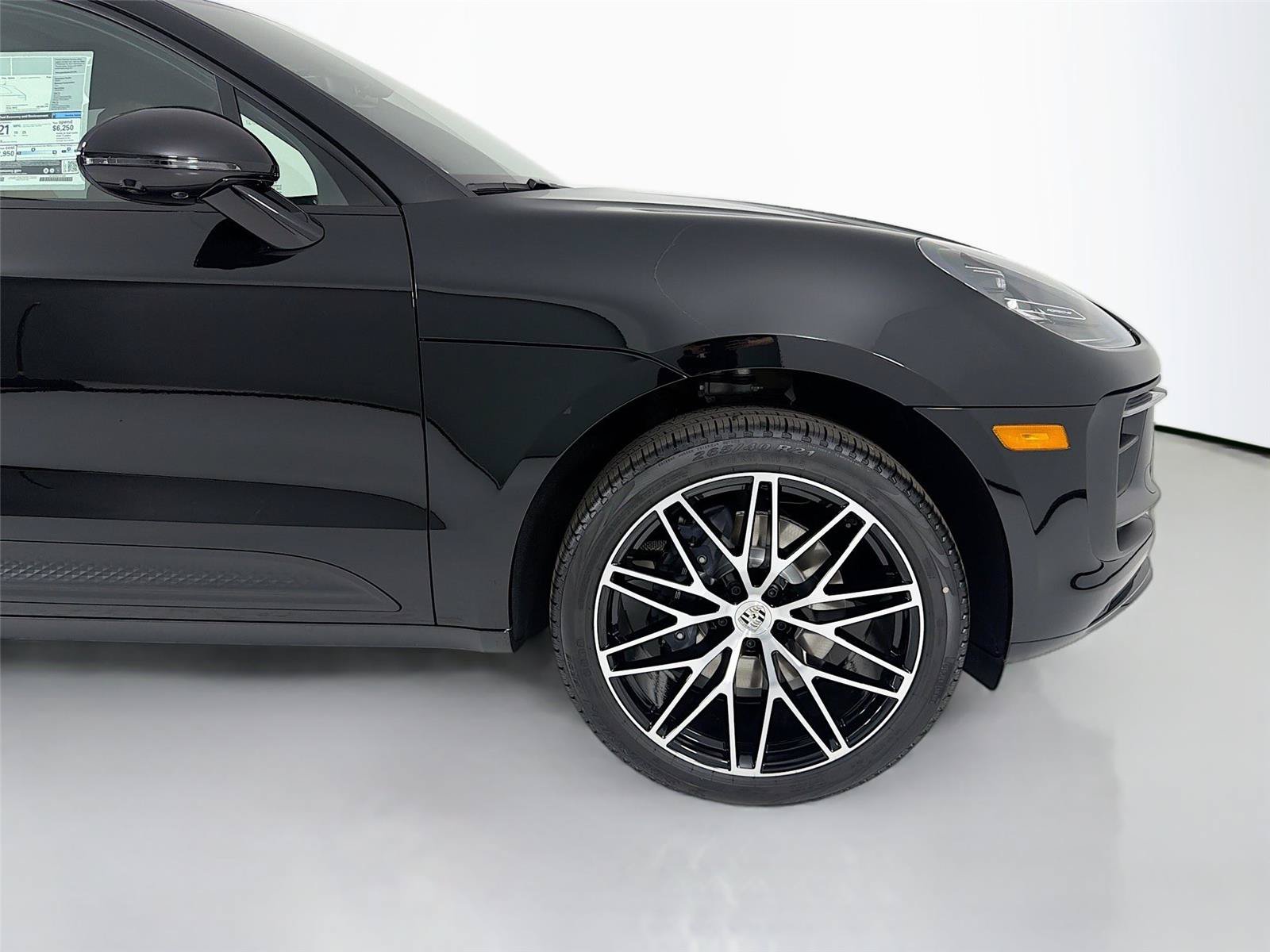 New 2026 Porsche Macan Turbo AWD/4WD image 30