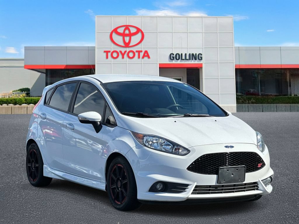 Used 2015 Ford Fiesta ST FWD image 7