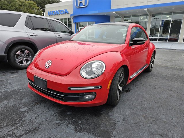 Used 2013 Volkswagen Beetle Turbo Fender image 2