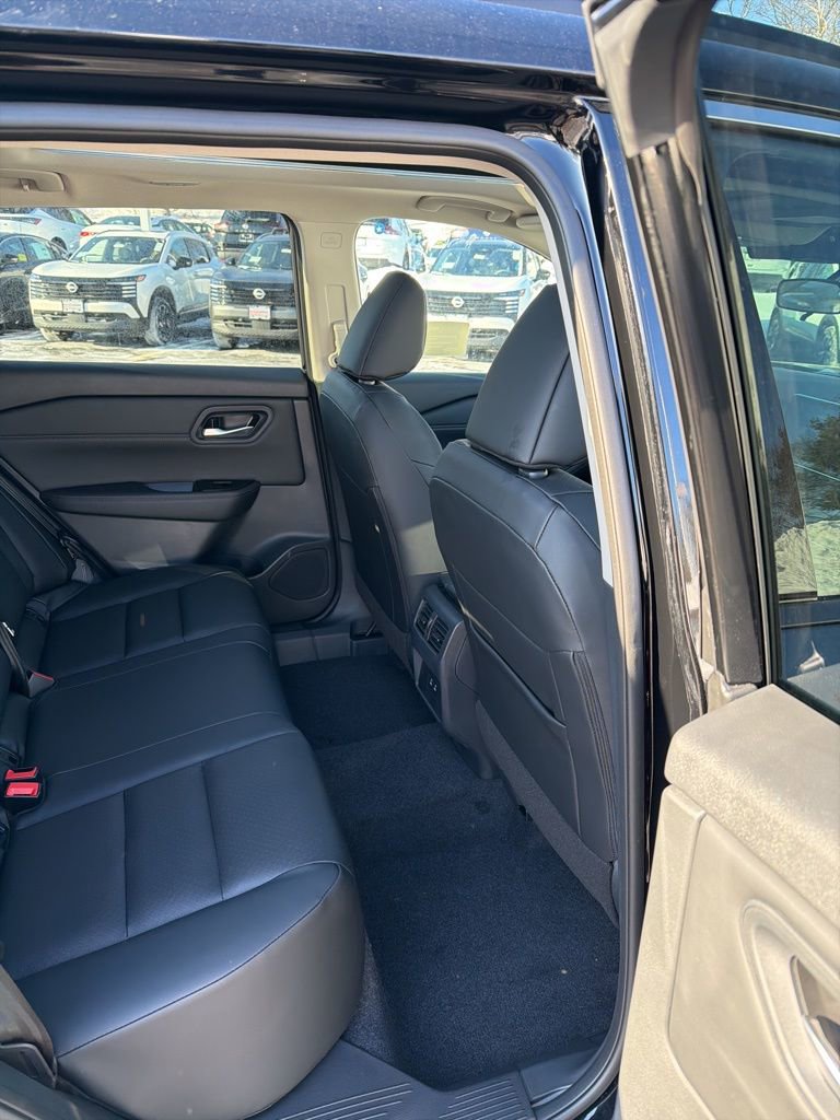 New 2026 Nissan Rogue SV image 30