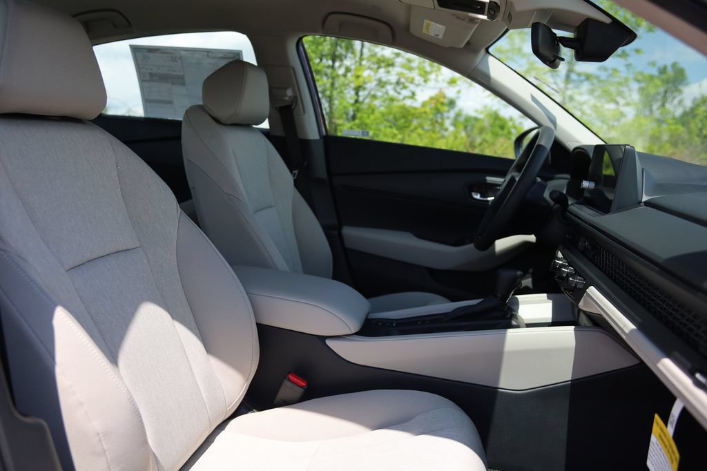 New 2026 Honda Accord LX image 34