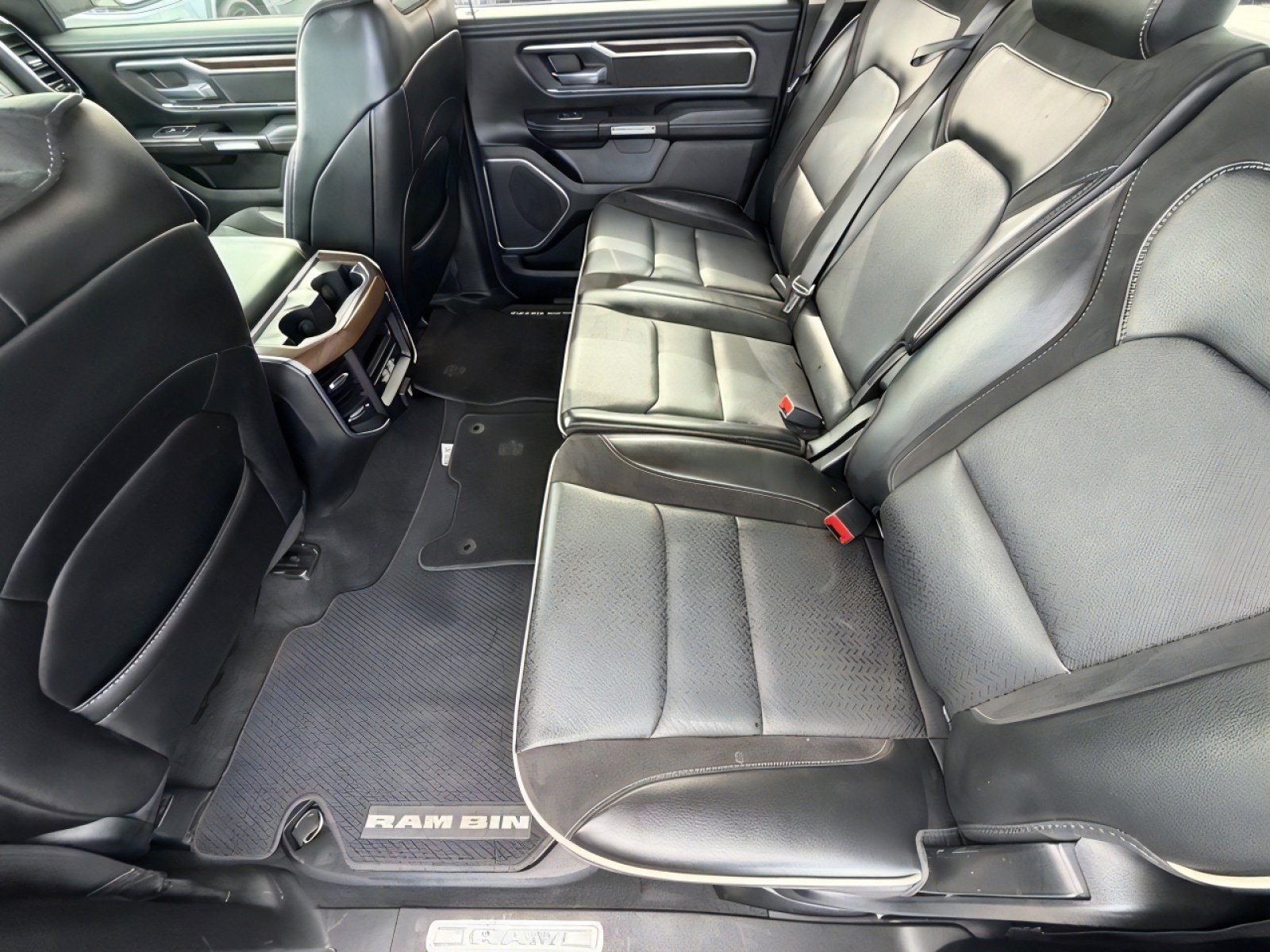 Used 2021 RAM 1500 Laramie image 12