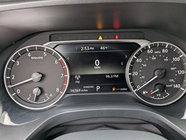 Used 2025 Nissan Rogue SV FWD image 17