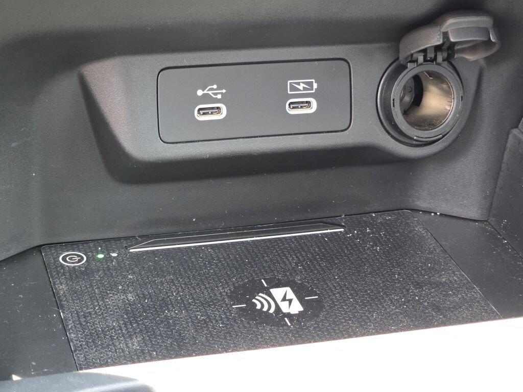 Certified 2025 Acura ADX AWD image 32