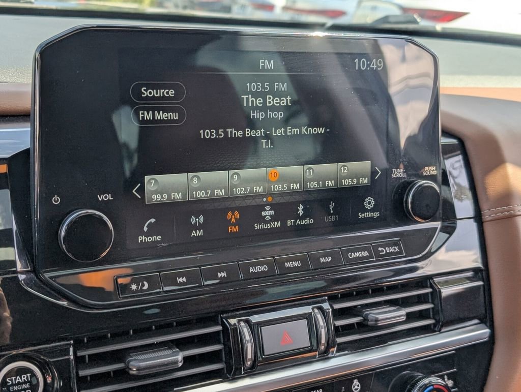 Used 2023 Nissan Pathfinder Platinum w/ Cargo Package image 18