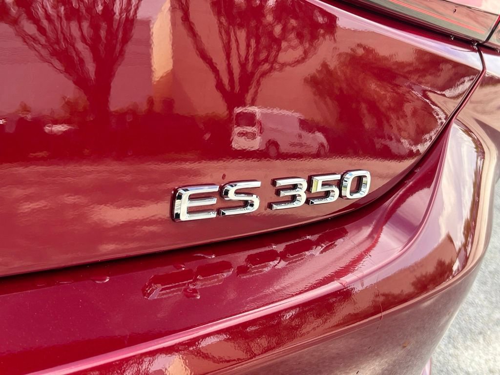 Used 2022 Lexus ES 350 F Sport w/ Accessory Package 2 FWD image 34