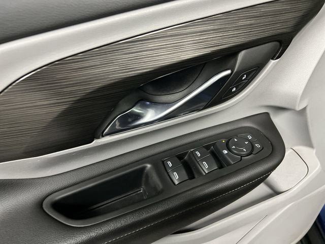 Certified 2022 GMC Terrain SLE w/ Driver Convenience Package image 23