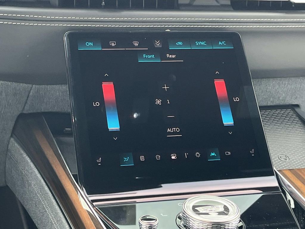 New 2026 Cadillac Escalade Platinum Sport w/ LPO, ONYX Package image 17