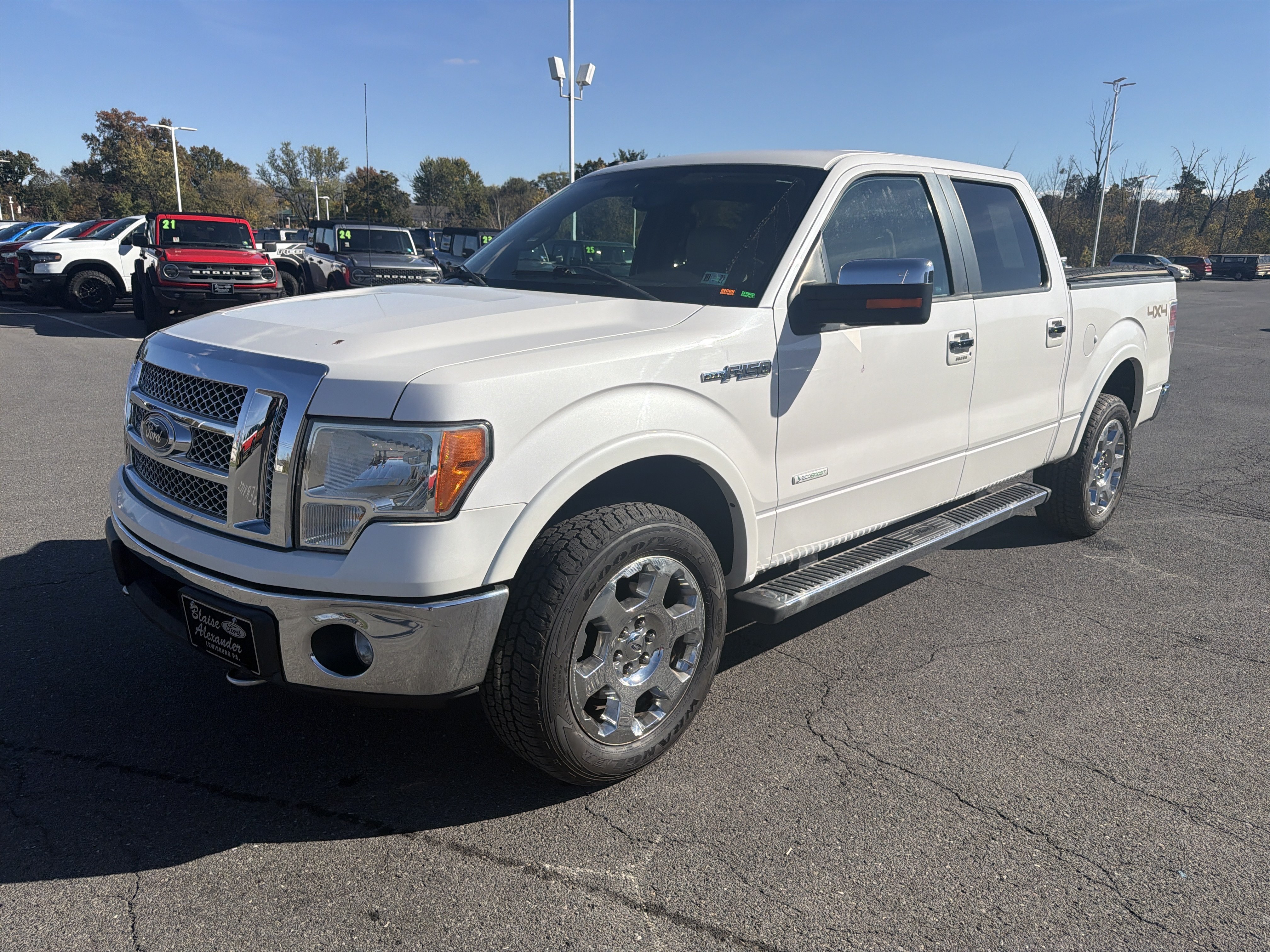 Used 2011 Ford F150 Lariat w/ Lariat Chrome Pkg AWD/4WD image 8