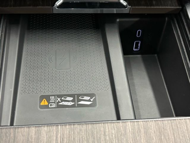 New 2026 GMC Acadia Denali w/ Super Cruise Package image 37