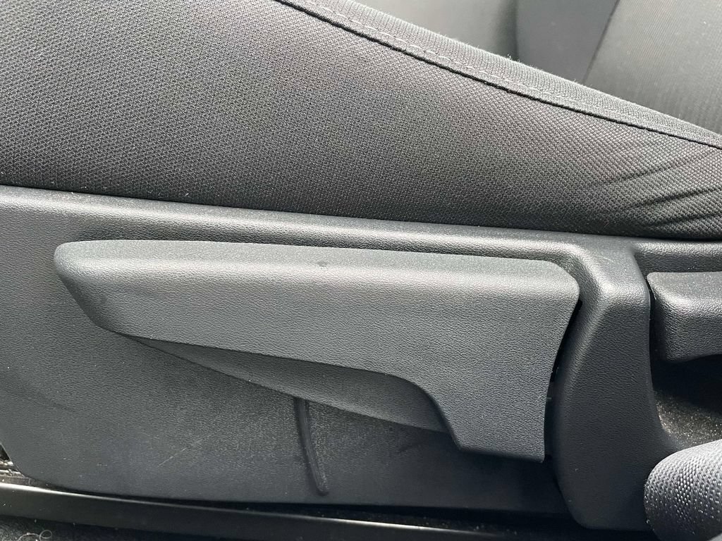 Used 2023 Nissan Sentra SV FWD image 16