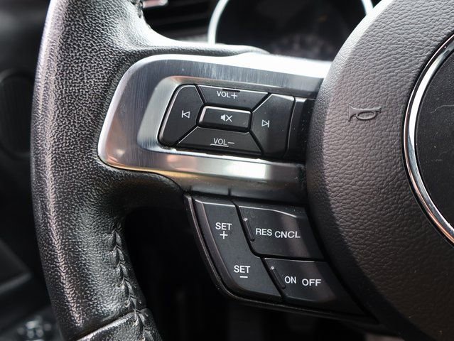 Used 2022 Ford Mustang Coupe image 20