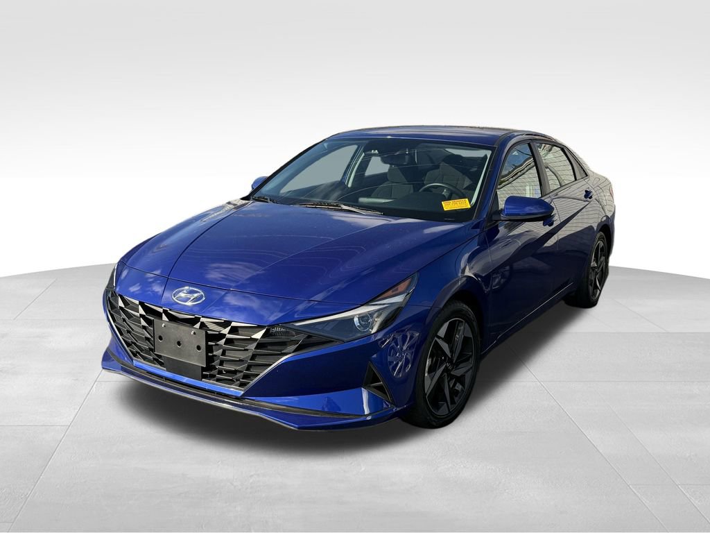 Used 2023 Hyundai Elantra SEL w/ Convenience Package image 5