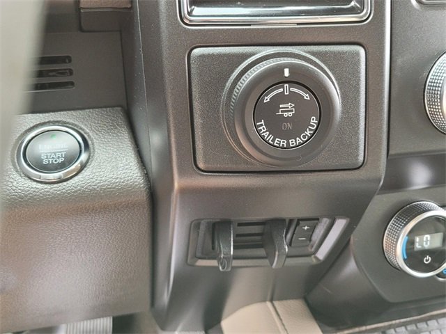 Used 2020 Ford Expedition Limited image 23