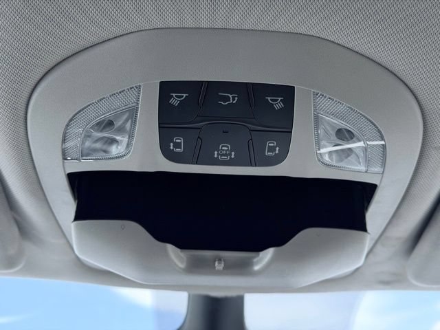 Certified 2023 Chrysler Voyager LX FWD image 43
